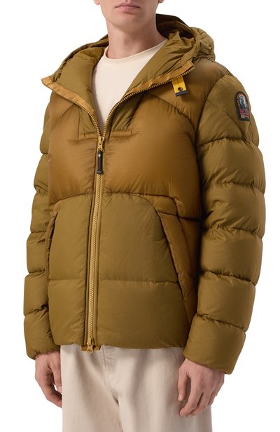 Пуховик PARAJUMPERS светло-коричневого цвета по цене 108000 руб., арт. 26WMPMPUMU02, фото 3 Пуховик PARAJUMPERS, арт. 26WMPMPUMU02, фото 3