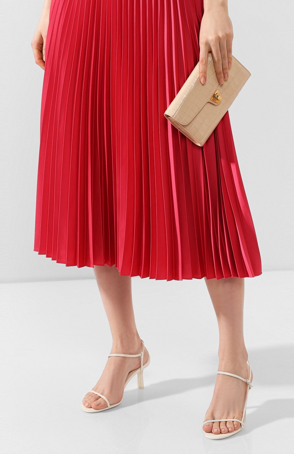 Кошелек florence на цепочке COCCINELLE, арт. E2 FB4 11 07 01, фото 2