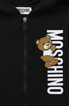 Детский комплект из толстовки и брюк MOSCHINO черного цвета, арт. MUK04R/LDA27 | Фото 4 (Случай: Повседневный; Материал сплава: Проставлено; Нос: Не проставлено; Материал внешний: Хлопок; Ростовка одежда: 6 мес | 68 см, 3 мес | 62 см, 9 мес | 74 см, 12 мес | 80 см, 18 мес | 86 см, 24 мес | 92 см, 36 мес | 98 см)