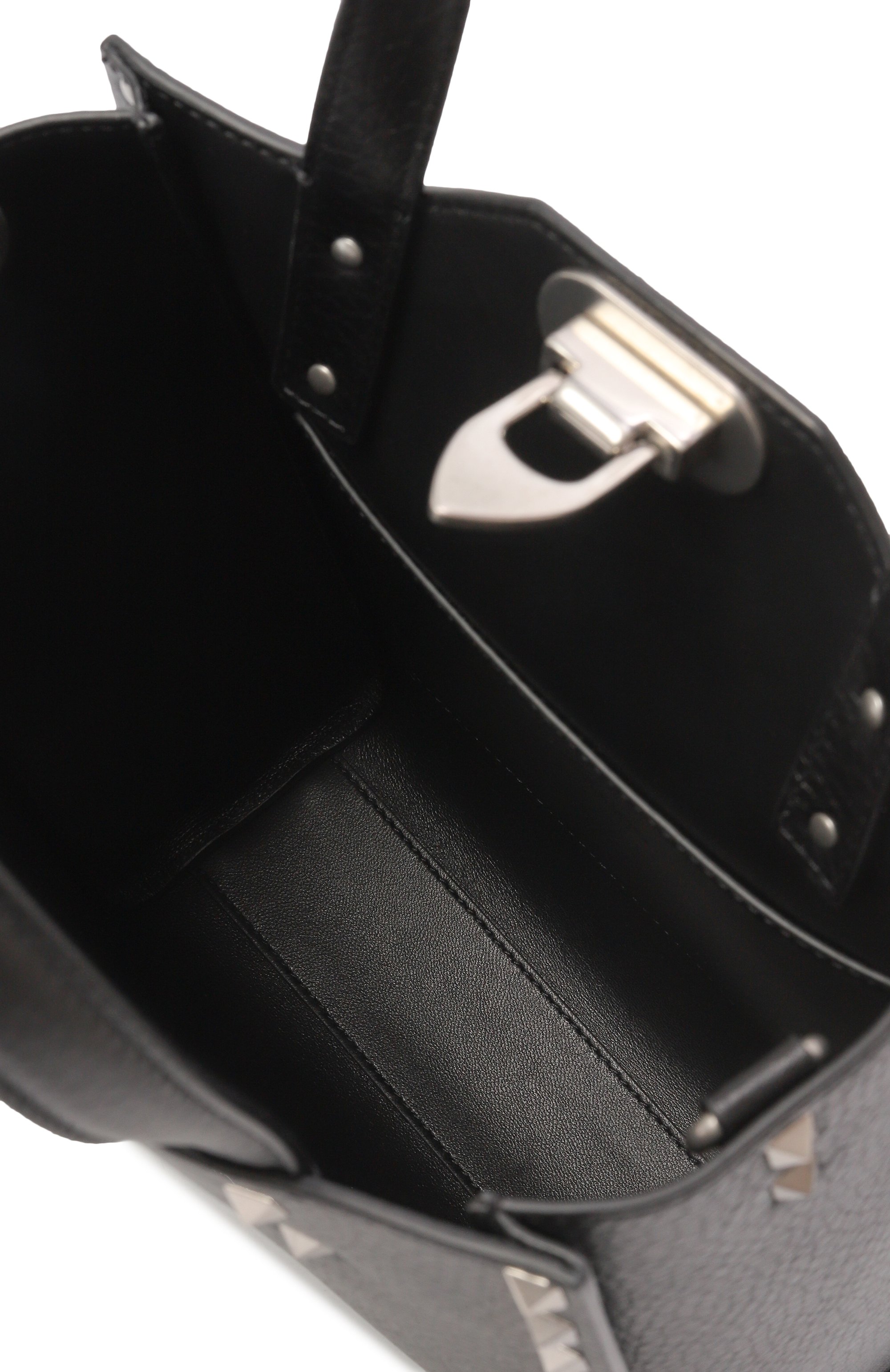 Сумка rockstud VALENTINO черного цвета по цене 208500 руб., арт. 6Y2B0B43/TED, фото 5 Сумка rockstud VALENTINO, арт. 6Y2B0B43/TED, фото 5