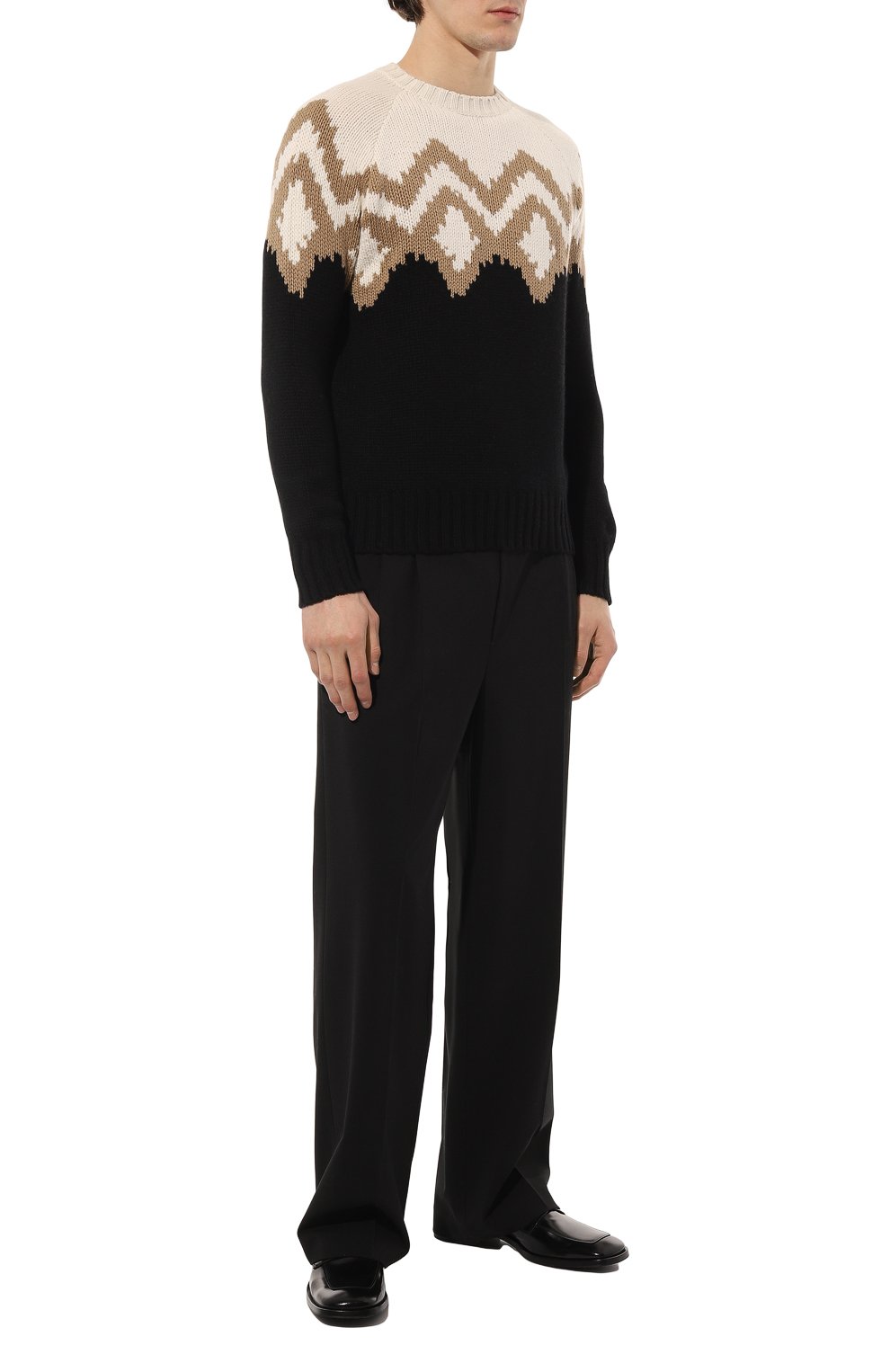 Кашемировый свитер PRADA черно-белого цвета по цене 380000 руб., арт. UMB337-10O7-F0040-212, фото 2 Кашемировый свитер PRADA, арт. UMB337-10O7-F0040-212, фото 2