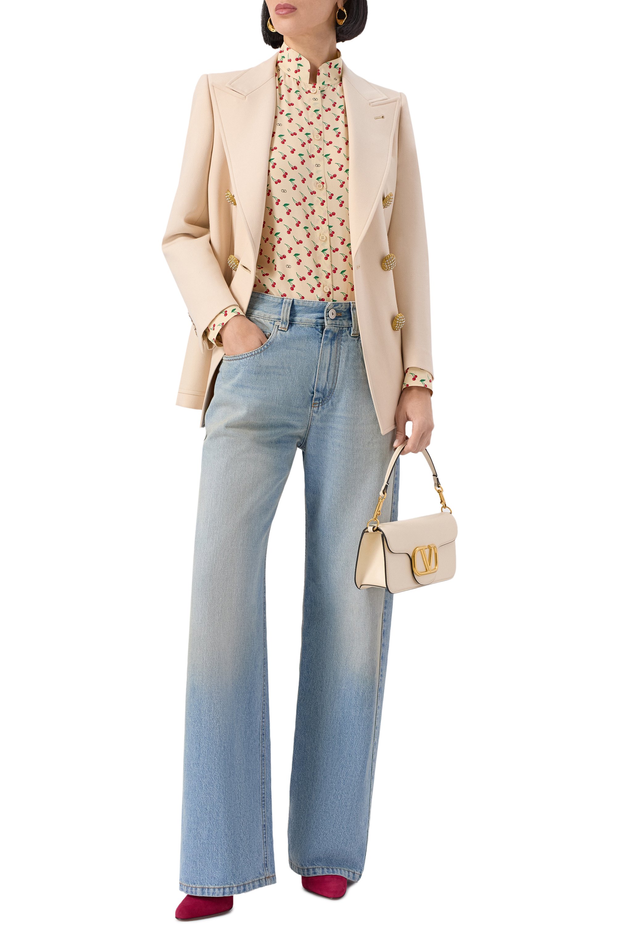 Шелковая рубашка VALENTINO кремового цвета по цене 271500 руб., арт. 7B3AB7U09M9, фото 2 Шелковая рубашка VALENTINO, арт. 7B3AB7U09M9, фото 2