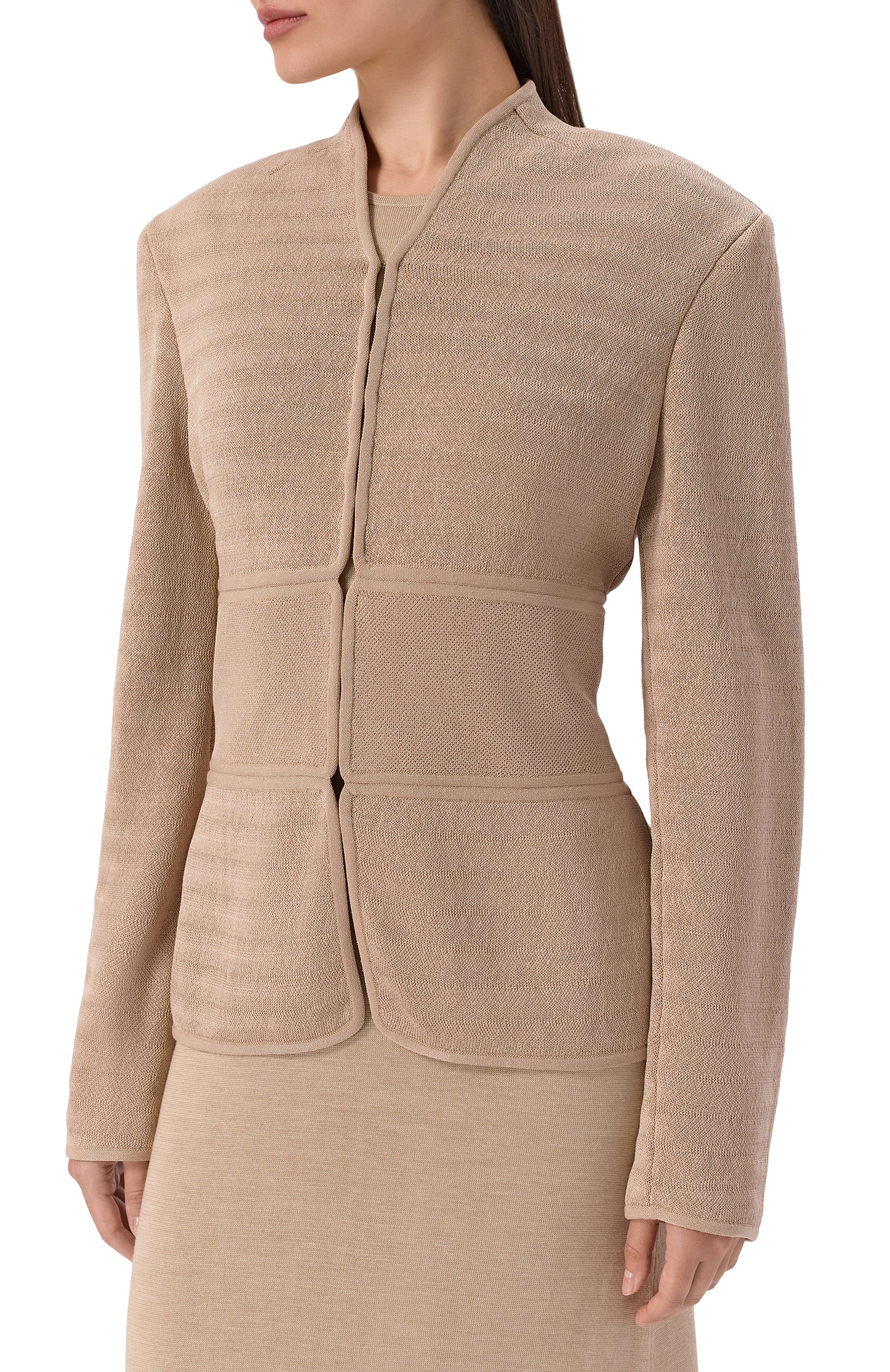 Жакет из вискозы GIORGIO ARMANI бежевого цвета по цене 644500 руб., арт. GW002935/AF24191, фото 3 Жакет из вискозы GIORGIO ARMANI, арт. GW002935/AF24191, фото 3