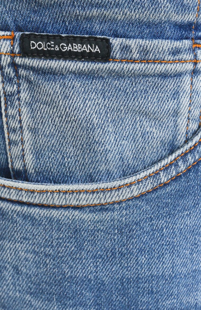Мужские джинсы slim DOLCE & GABBANA синего цвета, арт. GY07CD/G8MZ6 | Фото 5 (Длина (брюки, джинсы): Стандартные; Автоматизация ТО: Проставлено; Автоматизация состава: Проставлено; Материал внешний: Хлопок, Деним; Кросс-КТ: Деним; Силуэт М (брюки): Прямые; Детали: Делаве; Стили: Повседневный)