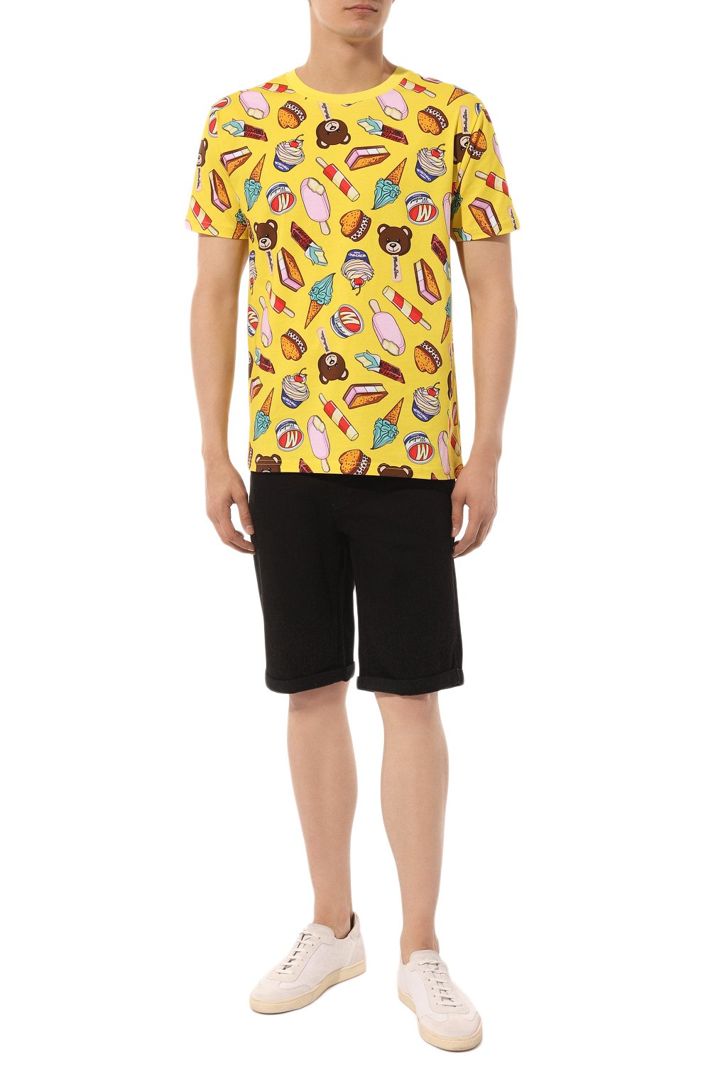 Хлопковая футболка MOSCHINO желтого цвета по цене 11000 руб., арт. A0712/9413, фото 2 Хлопковая футболка MOSCHINO, арт. A0712/9413, фото 2