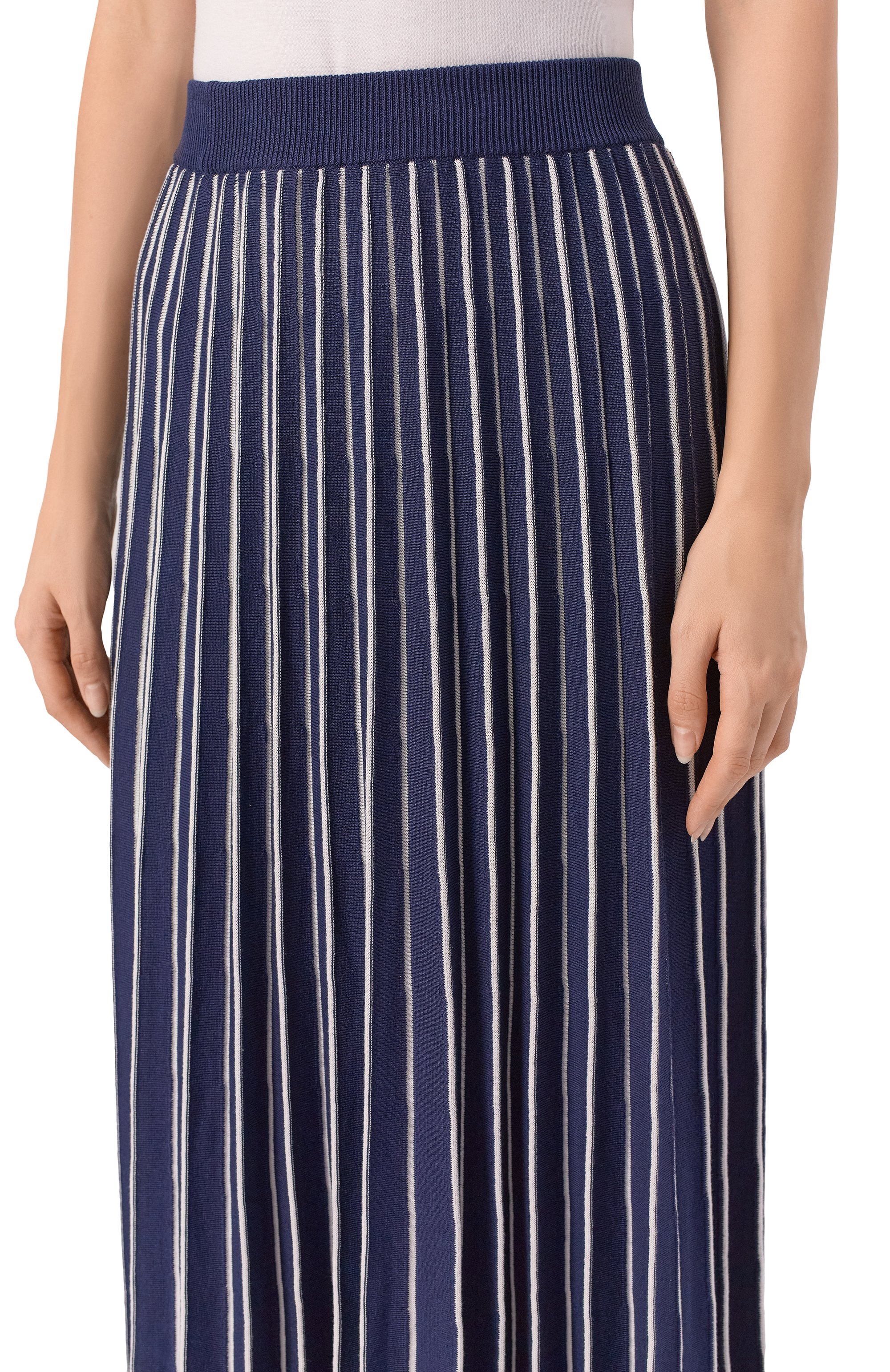 Юбка из шелка и хлопка MVST темно-синего цвета по цене 99000 руб., арт. WS60-1522MU, фото 5 Юбка из шелка и хлопка MVST, арт. WS60-1522MU, фото 5