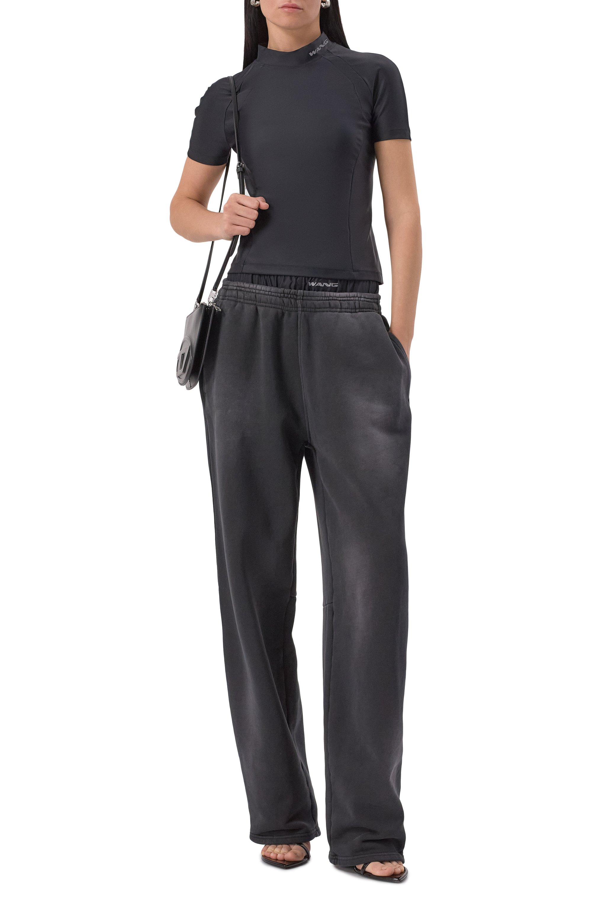 Топ ALEXANDERWANG.T черного цвета по цене 42450 руб., арт. 4CC1251533, фото 2 Топ ALEXANDERWANG.T, арт. 4CC1251533, фото 2