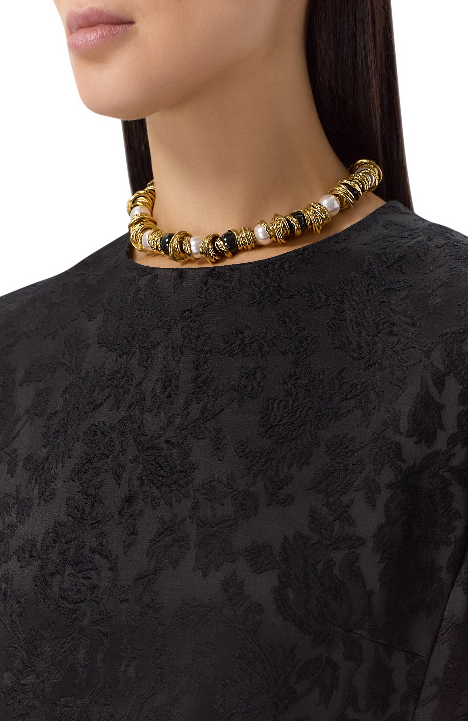 Колье SAINT LAURENT золотого цвета по цене 266000 руб., арт. 854030/Y1591, фото 2 Колье SAINT LAURENT, арт. 854030/Y1591, фото 2