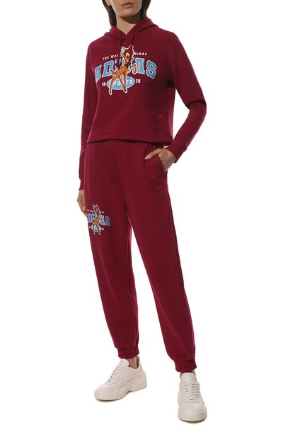 Хлопковые джоггеры ADIDAS ORIGINALS красного цвета по цене 7670 руб., арт. HD2756, фото 2 Хлопковые джоггеры ADIDAS ORIGINALS, арт. HD2756, фото 2