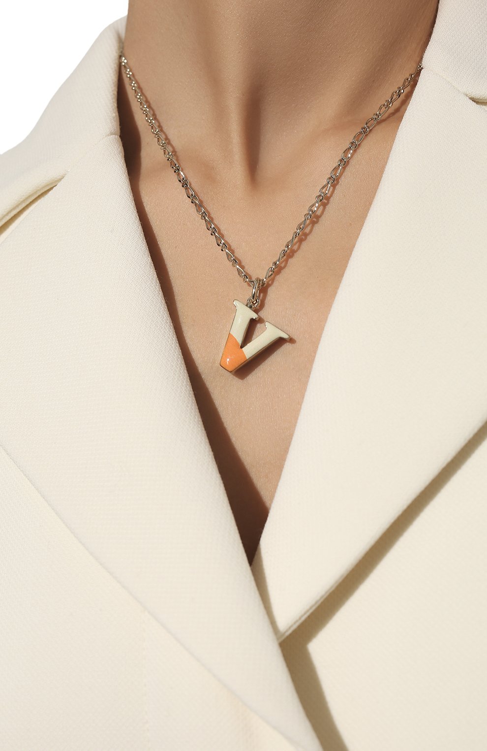 Кулон на цепочке alphabet v CHLOÉ, арт. CHC22SF04VBLQ, фото 2