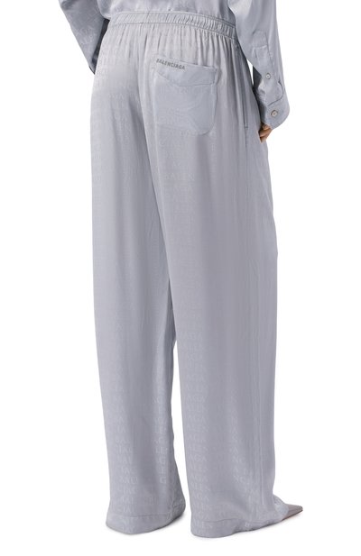 Атласные брюки BALENCIAGA серого цвета по цене 196500 руб., арт. 850696/TT054, фото 4 Атласные брюки BALENCIAGA, арт. 850696/TT054, фото 4