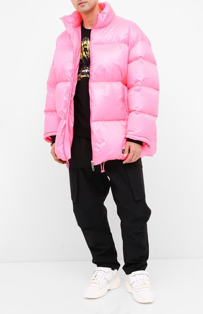 Пуховик VALENTINO розового цвета по цене 288500 руб., арт. UV3CNB106GM, фото 2 Пуховик VALENTINO, арт. UV3CNB106GM, фото 2