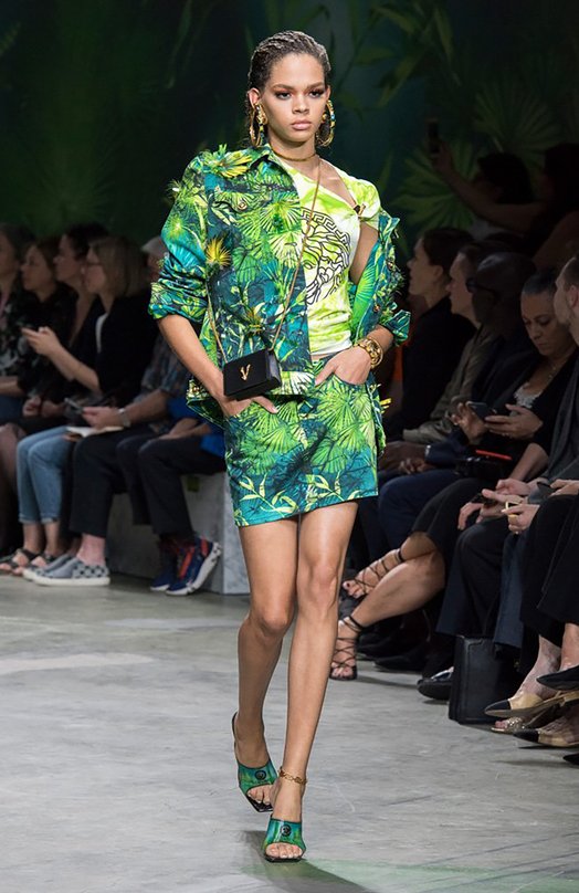 Хлопковая футболка Versace A86374/A234568 Зелёный  A86374/A234568 Фото 6