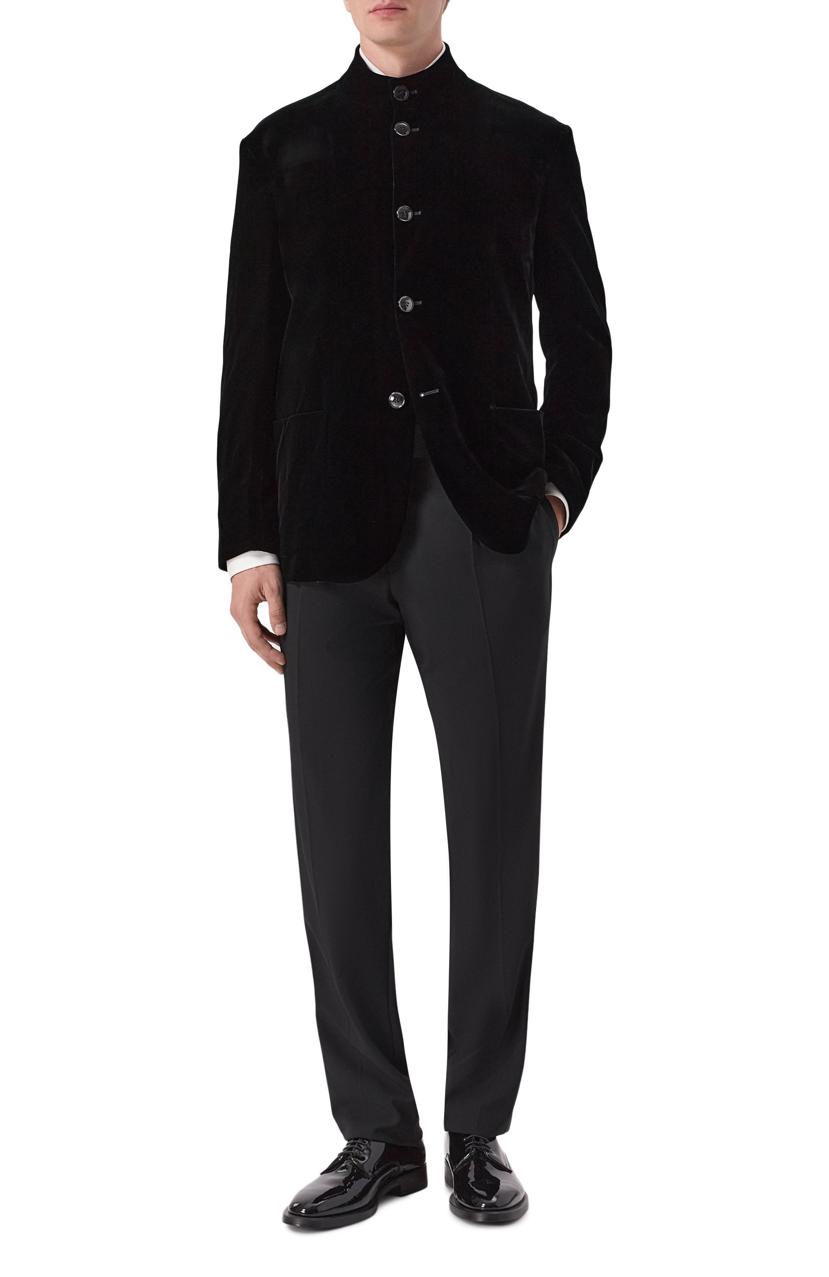 Бархатный пиджак GIORGIO ARMANI черного цвета по цене 297500 руб., арт. GM004677/TE10046, фото 2 Бархатный пиджак GIORGIO ARMANI, арт. GM004677/TE10046, фото 2
