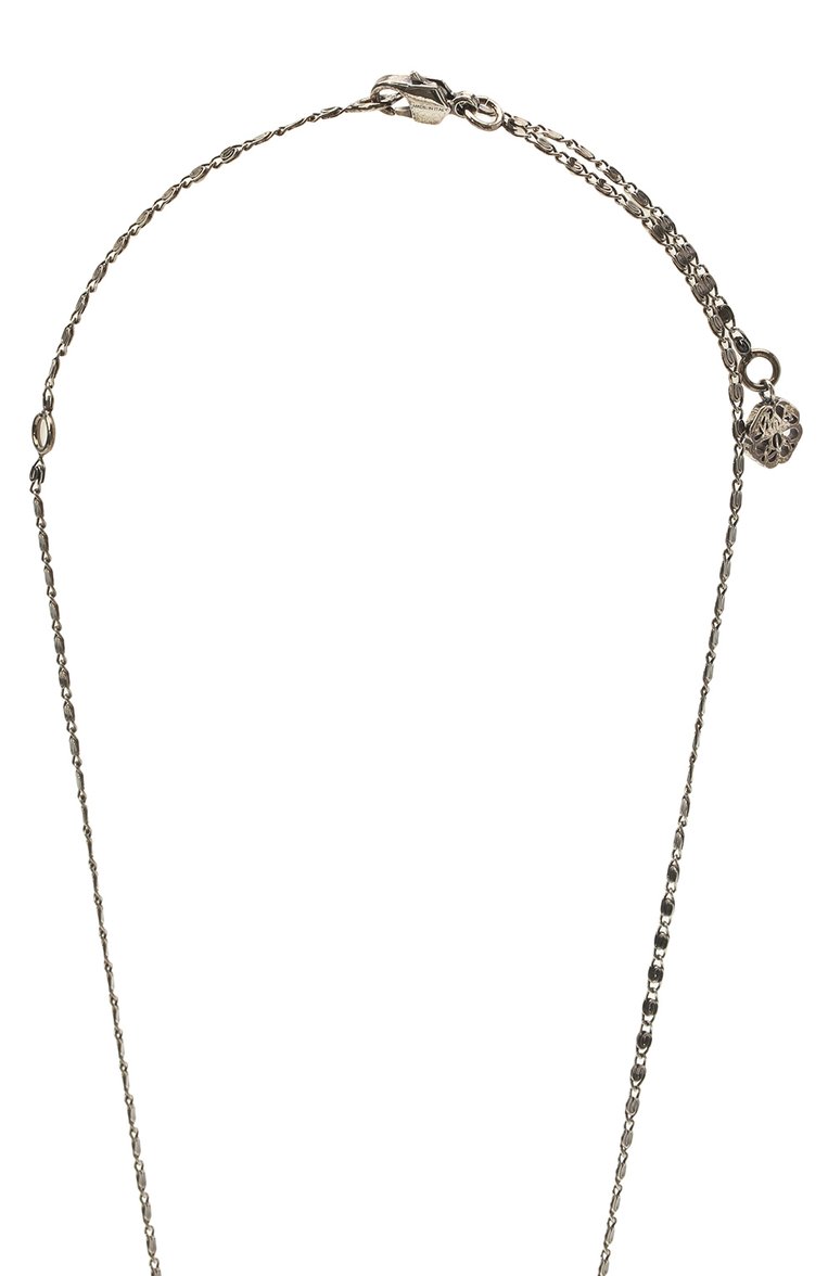 Женская кулон на цепочке ALEXANDER MCQUEEN серебряного цвета, арт. 640269/J160Z | Фото 3 (Материал: Металл; Региональные ограничения белый список (Axapta Mercury): Не проставлено; Нос: Не проставлено)