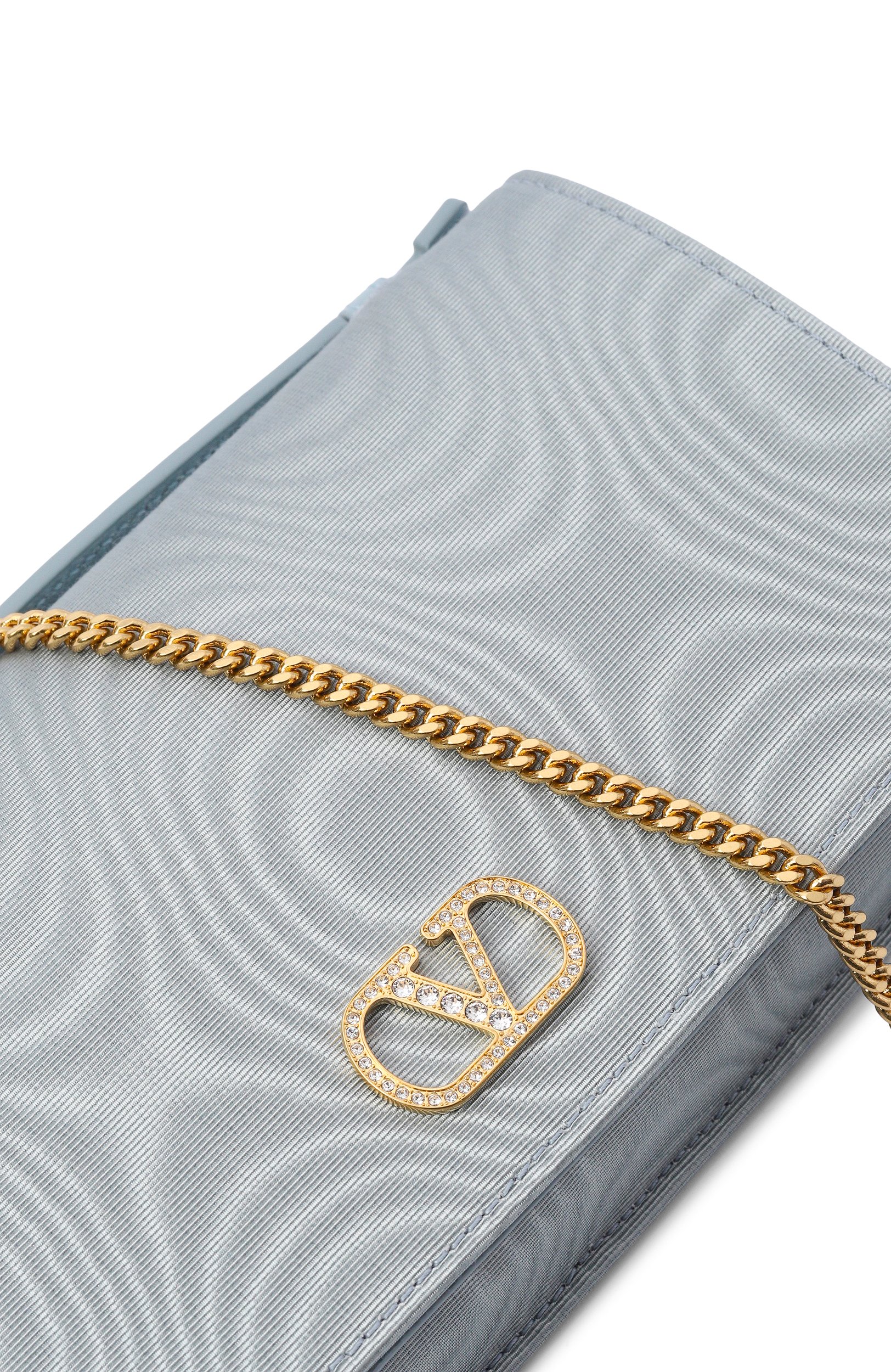 Сумка vlogo signature VALENTINO светло-голубого цвета по цене 126500 руб., арт. 9W2P0AU1/QNU, фото 6 Сумка vlogo signature VALENTINO, арт. 9W2P0AU1/QNU, фото 6