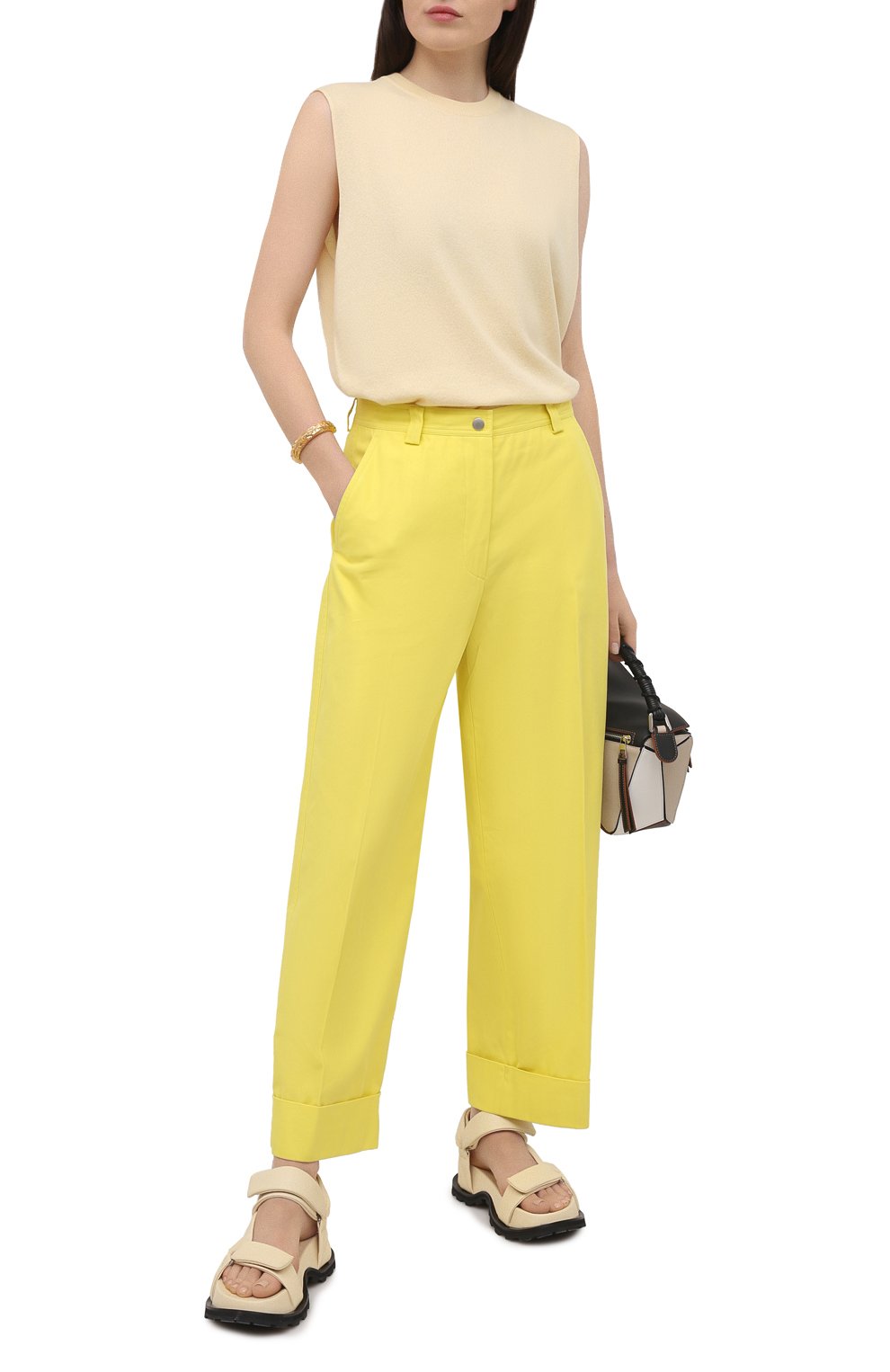 Брюки из хлопка и вискозы DRIES VAN NOTEN желтого цвета по цене 54950 руб., арт. 211-10903-2109, фото 2 Брюки из хлопка и вискозы DRIES VAN NOTEN, арт. 211-10903-2109, фото 2