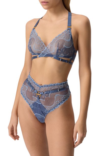 Трусы-стринги с завышенной талией BORDELLE голубого цвета по цене 56700 руб., арт. SS25T02DM, фото 2 Трусы-стринги с завышенной талией BORDELLE, арт. SS25T02DM, фото 2