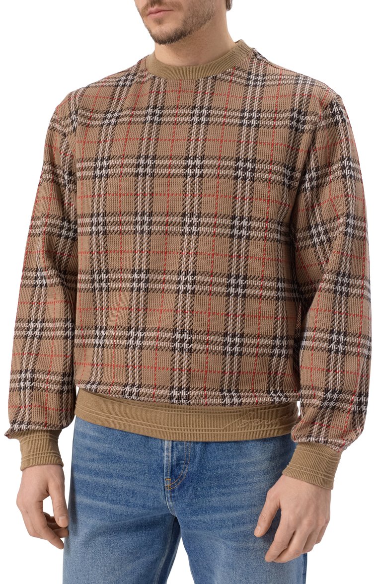 Мужской хлопковый джемпер BURBERRY бежевого цвета, арт. 8102882 | Фото 3 (Длина (для топов): Стандартные; Рукава: Длинные; Материал внешний: Хлопок, Синтетический материал; Вырез: Круглый; Принт: С принтом; Мужское Кросс-КТ: Джемперы; Стили: Кэжуэл)