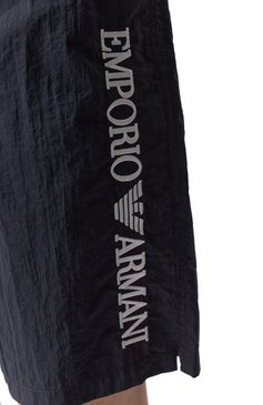 Мужские плавки-шорты EMPORIO ARMANI темно-синего цвета, арт. EM000578/AF12330 | Фото 4 (Нос: Не проставлено; Материал сплава: Проставлено; Принт: Без принта; Мужское Кросс-КТ: плавки-шорты; Материал внешний: Синтетический материал)