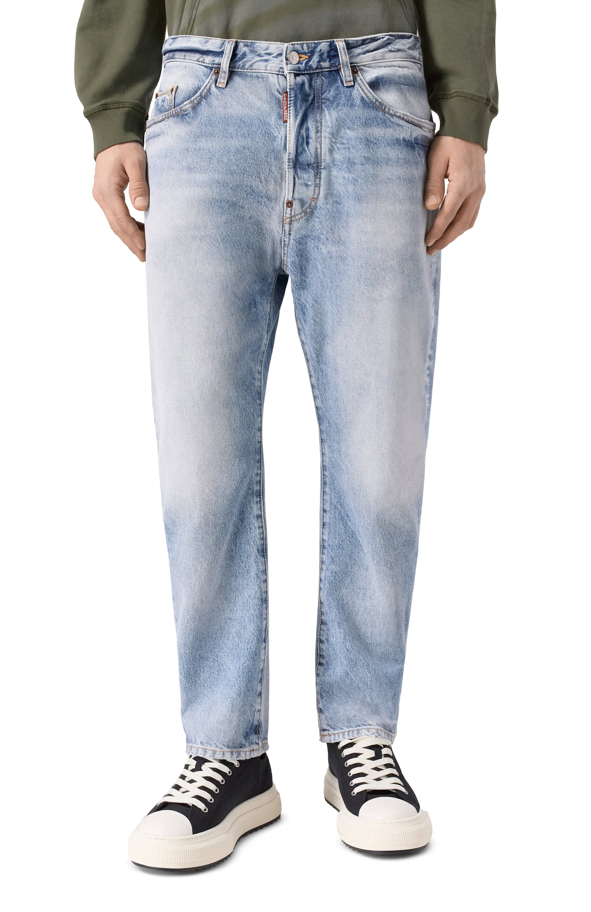 Джинсы bro DSQUARED2 голубого цвета по цене 78600 руб., арт. S74LB1875/S30839, фото 3 Джинсы bro DSQUARED2, арт. S74LB1875/S30839, фото 3