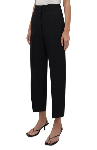 Брюки JIL SANDER темно-синего цвета по цене 108500 руб., арт. JSCT301500-WT470300, фото 3 Брюки JIL SANDER, арт. JSCT301500-WT470300, фото 3