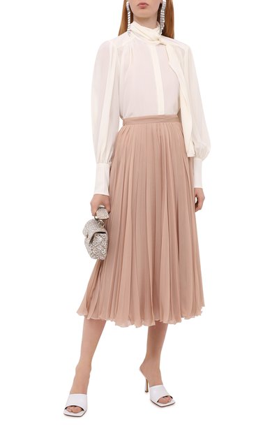 Шелковая блузка ZIMMERMANN кремового цвета по цене 53500 руб., арт. 8947TRLAD/PEL, фото 2 Шелковая блузка ZIMMERMANN, арт. 8947TRLAD/PEL, фото 2