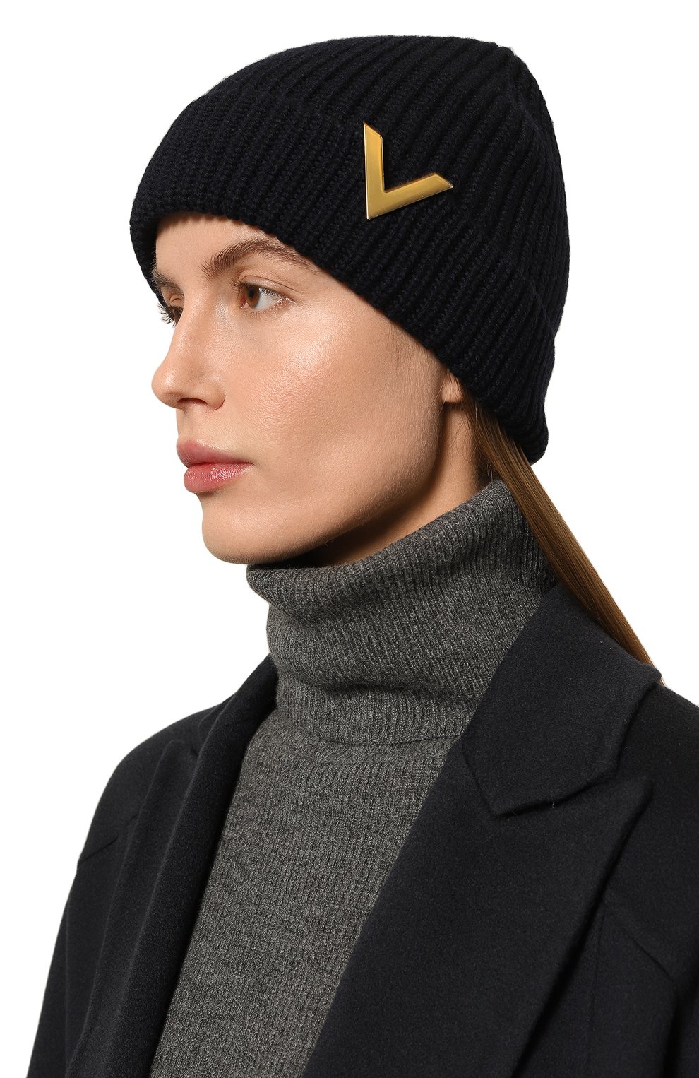 Шерстяная шапка VALENTINO темно-синего цвета по цене 59950 руб., арт. 5W2HB01T/SUK, фото 2 Шерстяная шапка VALENTINO, арт. 5W2HB01T/SUK, фото 2
