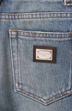 Детские джинсы DOLCE & GABBANA голубого цвета, арт. L42F44/LDD10/2-6 | Фото 4 (Нос: Не проставлено; Материал сплава: Проставлено; Детали: Потертости; Материал внешний: Хлопок; Ростовка одежда: 4 года | 104 см, 6 лет | 116 см, 5 лет | 110 см, 2 года | 92 см, 3 года | 98 см)