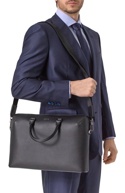 Мужская портфель ZEGNA черного цвета, арт. C2157Z/LHGRN | Фото 2 (Ремень/цепочка: На ремешке; Материал: Натуральная кожа; Размер: large; Драгоценные камни: Проставлено; Материал сплава: Проставлено)