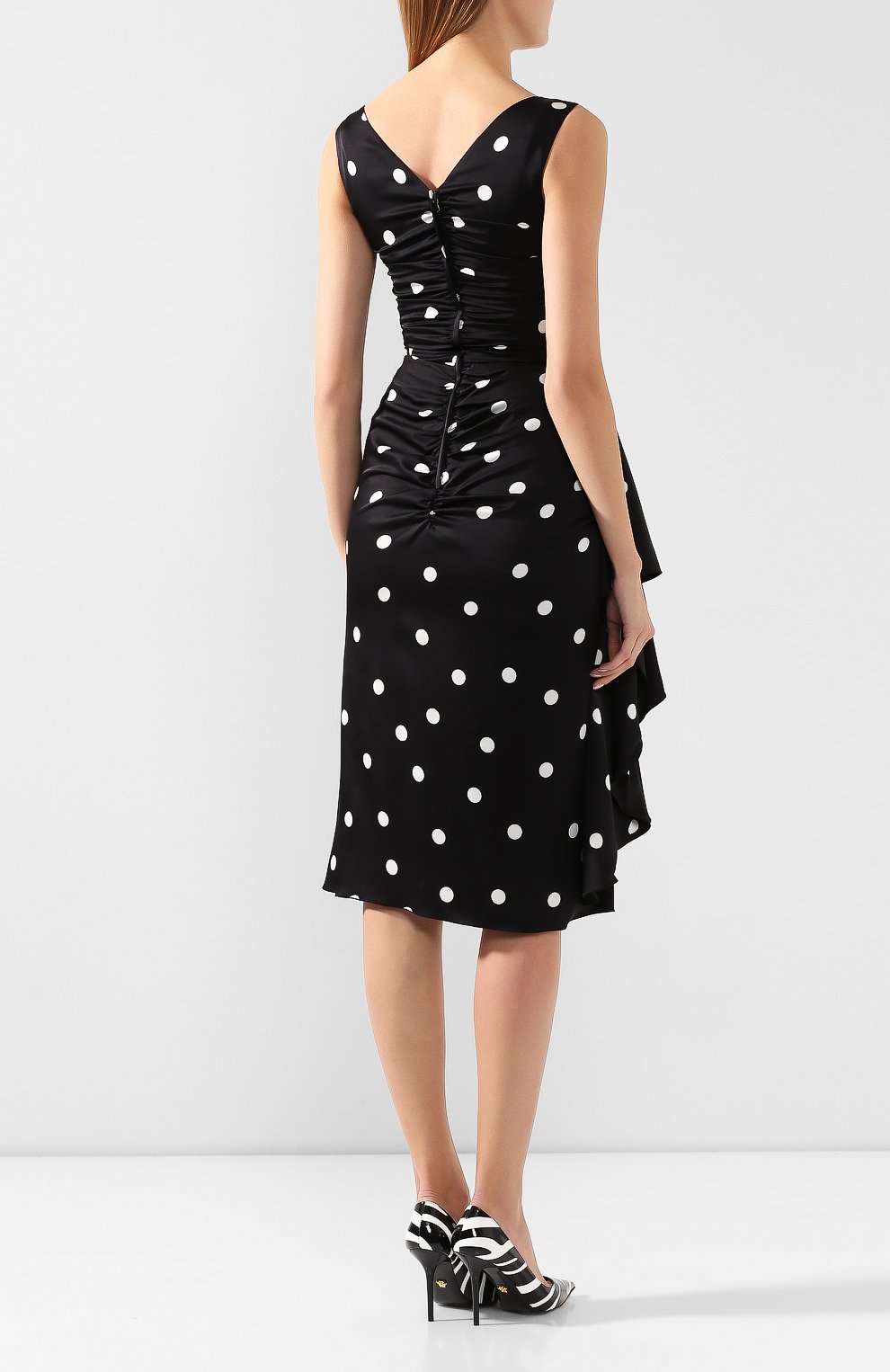 Шелковое платье DOLCE & GABBANA черно-белого цвета по цене 259500 руб., арт. F6E9MT/FSAY3, фото 4 Шелковое платье DOLCE & GABBANA, арт. F6E9MT/FSAY3, фото 4