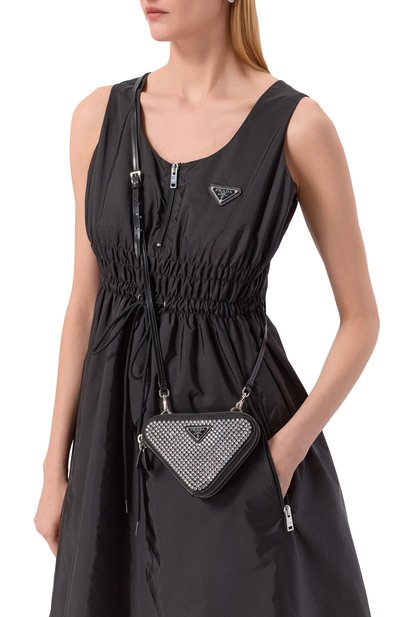 Сумка PRADA черного цвета по цене 230500 руб., арт. 1NR015/2AWL, фото 2 Сумка PRADA, арт. 1NR015/2AWL, фото 2