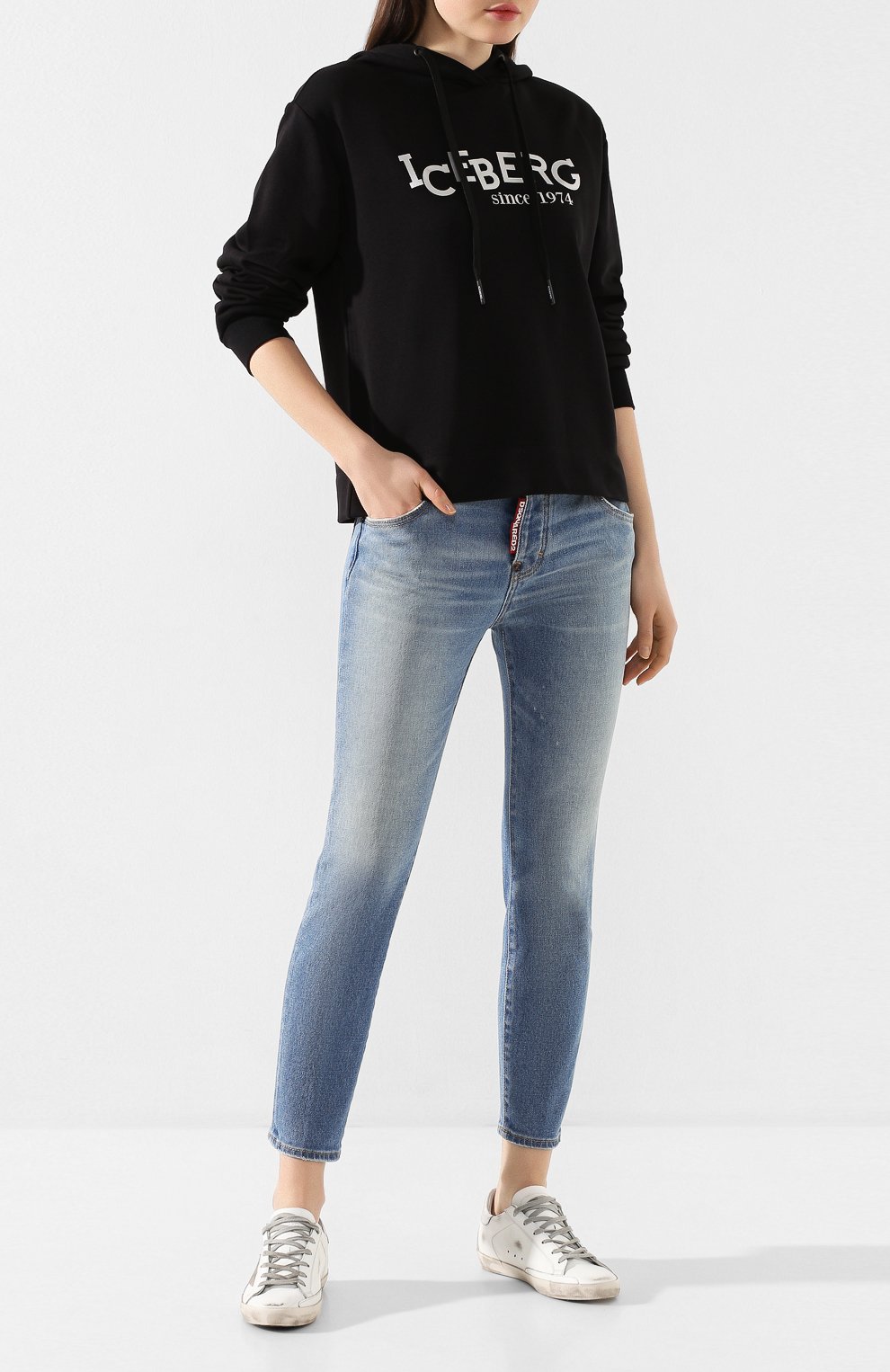 Джинсы DSQUARED2 синего цвета по цене 54600 руб., арт. S75LB0324/S30662, фото 2 Джинсы DSQUARED2, арт. S75LB0324/S30662, фото 2
