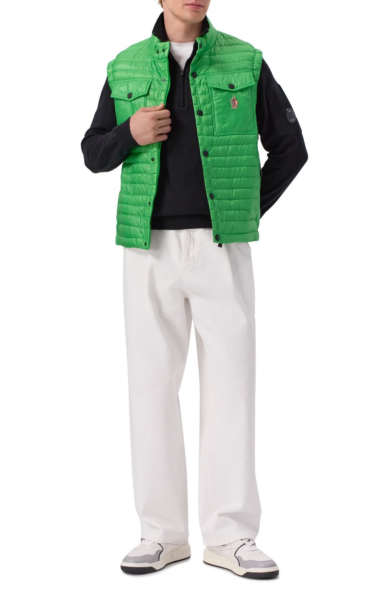 Мужской утепленный жилет ollon MONCLER GRENOBLE зеленого цвета, арт. 1A00012/595B1 | Фото 2 (Материал подклада: Синтетический материал; Длина (верхняя одежда): Короткие; Материал внешний: Синтетический материал; Стили: Кэжуэл; Мужское Кросс-КТ: жилеты-тонкие; Автоматизация ТО: Проставлено; Автоматизация состава: Проставлено)