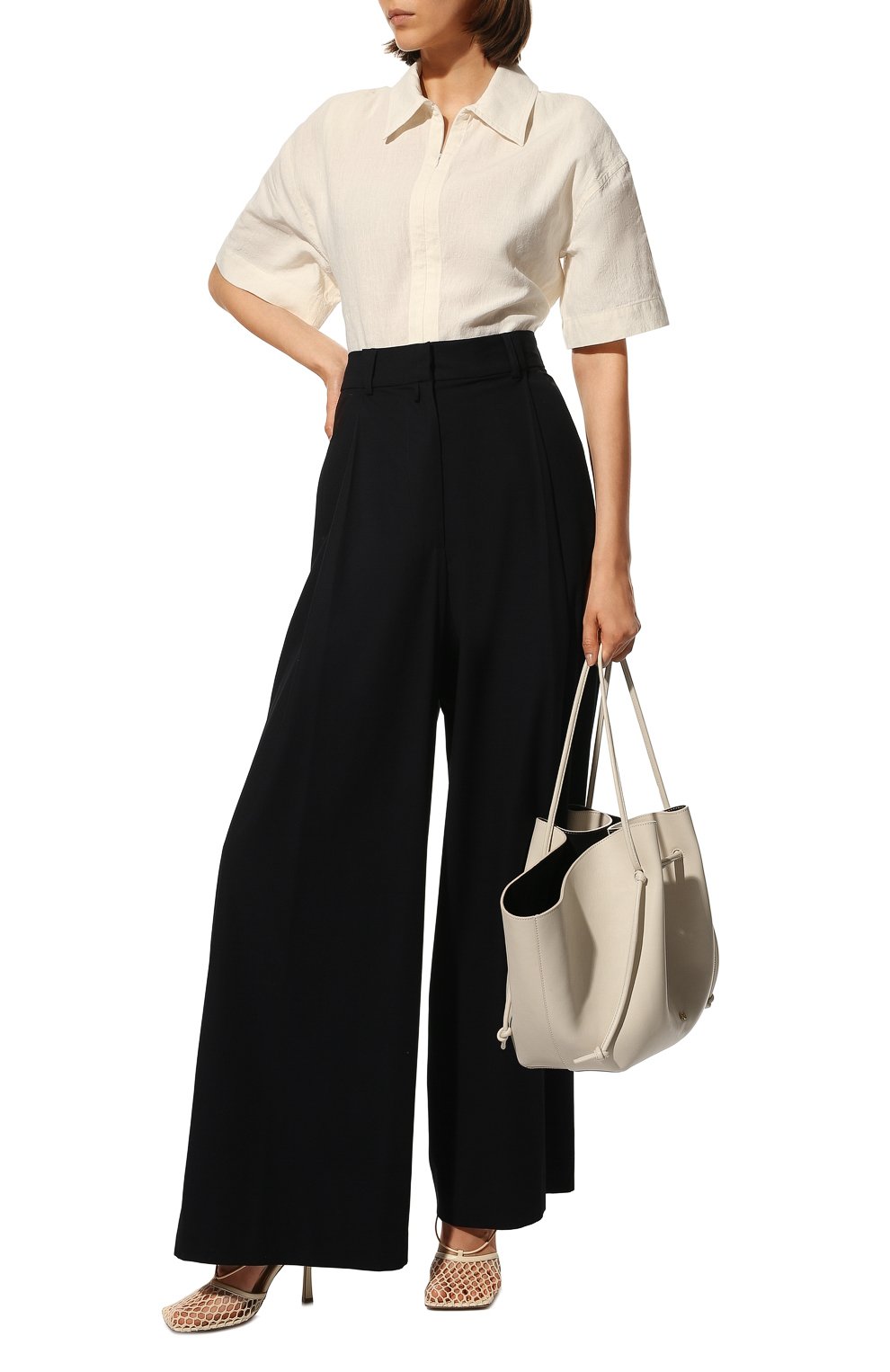 Хлопковые брюки DRIES VAN NOTEN темно-синего цвета по цене 59900 руб., арт. 221-010942-4284, фото 2 Хлопковые брюки DRIES VAN NOTEN, арт. 221-010942-4284, фото 2
