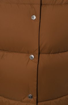 Женская утепленная куртка BOSS ORANGE коричневого цвета, арт. 50503012 | Фото 5 (Кросс-КТ: Куртка, Утепленный; Рукава: Длинные; Длина (верхняя одежда): До середины бедра; Материал внешний: Синтетический материал; Материал сплава: Проставлено; Материал подклада: Синтетический материал; Драгоценные камни: Проставлено; Стили: Кэжуэл)