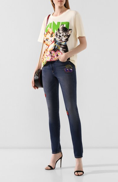 Джинсы GUCCI голубого цвета по цене 89950 руб., арт. 502797/XDATK, фото 2 Джинсы GUCCI, арт. 502797/XDATK, фото 2