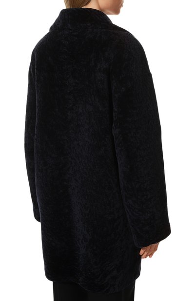 Шуба из овчины MASLOV синего цвета по цене 240020 руб., арт. F007, фото 4 Шуба из овчины MASLOV, арт. F007, фото 4