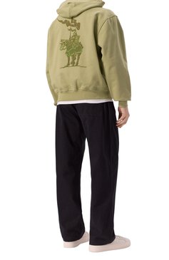 Мужской хлопковое худи BURBERRY хаки цвета, арт. 8102452 | Фото 2 (Драгоценные камни: Проставлено; Материал сплава: Проставлено; Рукава: Длинные; Длина (для топов): Стандартные; Принт: С принтом; Материал внешний: Хлопок; Стили: Кэжуэл; Мужское Кросс-КТ: Худи-одежда)