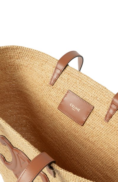 Сумка classic panier supple medium CELINE бежевого цвета по цене 266500 руб., арт. 11434/2FF7, фото 5 Сумка classic panier supple medium CELINE, арт. 11434/2FF7, фото 5