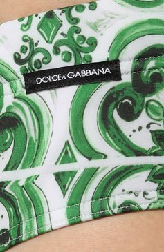 Мужские плавки DOLCE & GABBANA зеленого цвета, арт. M4A09J/FSG88 | Фото 4 (Материал сплава: Проставлено; Нос: Не проставлено; Материал внешний: Синтетический материал; Мужское Кросс-КТ: плавки; Принт: С принтом)