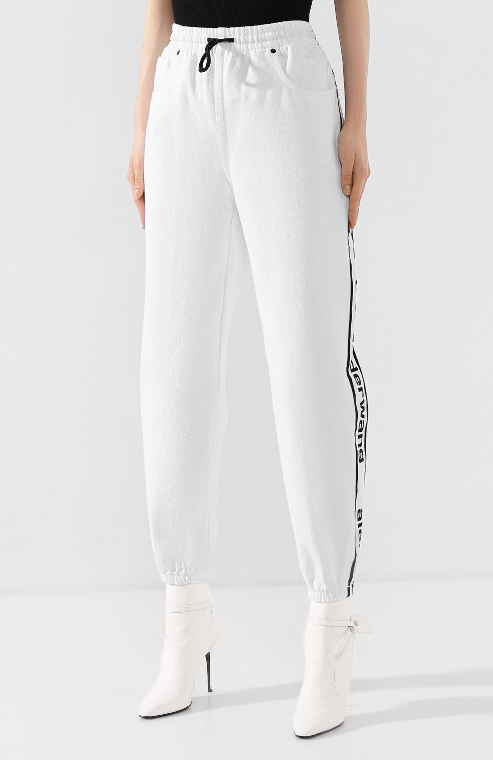 Джинсы ALEXANDER WANG белого цвета по цене 46950 руб., арт. 4D994326CF, фото 3 Джинсы ALEXANDER WANG, арт. 4D994326CF, фото 3