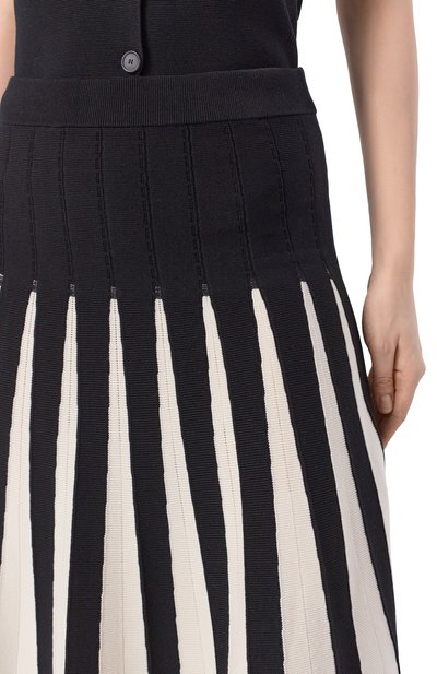 Юбка из вискозы BOSS черно-белого цвета по цене 35250 руб., арт. 50553249, фото 5 Юбка из вискозы BOSS, арт. 50553249, фото 5