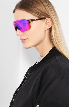 Женские солнцезащитные очки OAKLEY разноцветного цвета, арт. 9386-938603 | Фото 2 (Кросс-КТ: С/з-унисекс; Региональные ограничения белый список (Axapta Mercury): Не проставлено, RU; Нос: Не проставлено; Тип очков: С/з; Статус проверки: Требуются правки, Проверена категория; Материал сплава: Проверено; Очки форма: Маска; Оптика Гендер: оптика-унисекс)