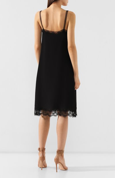 Платье из смеси вискозы и шелка MARC JACOBS (THE) черного цвета по цене 87600 руб., арт. W4190015, фото 4 Платье из смеси вискозы и шелка MARC JACOBS (THE), арт. W4190015, фото 4