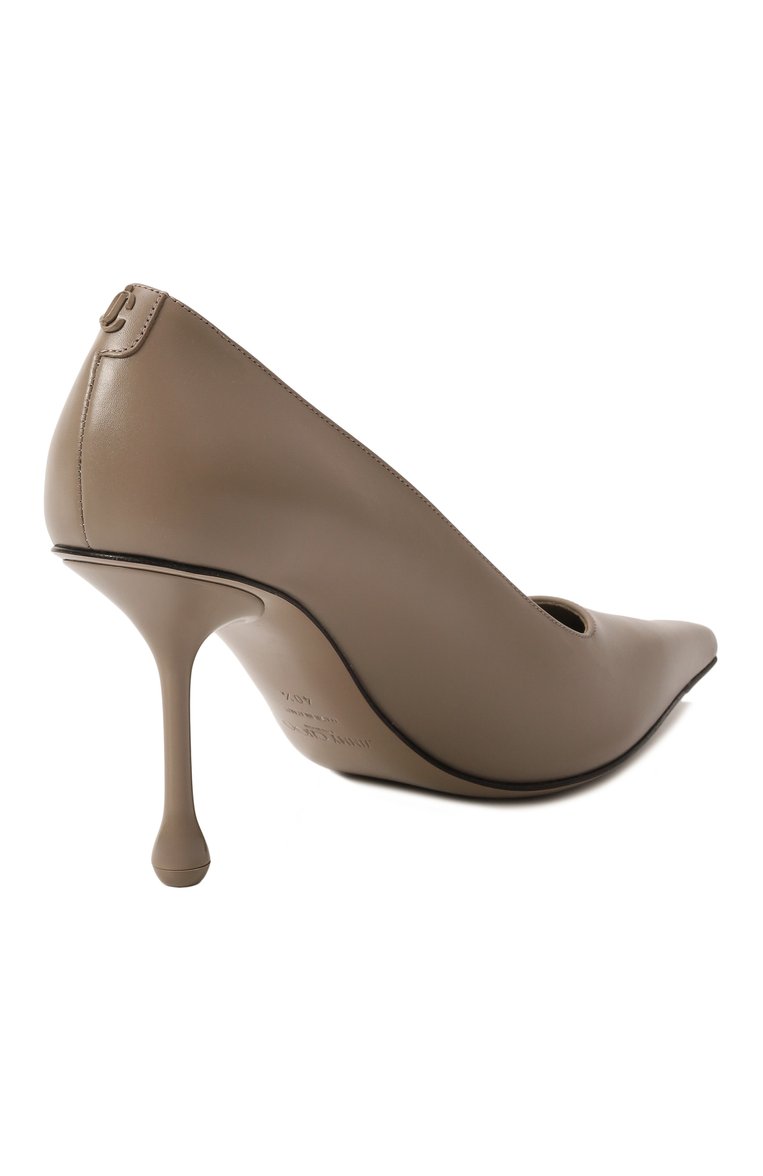 Женские кожаные туфли ixia 80 JIMMY CHOO темно-бежевого цвета, арт. IXIA 80/CLF | Фото 5 (Материал сплава: Проставлено; Каблук тип: Шпилька; Подошва: Плоская; Материал внутренний: Натуральная кожа; Каблук высота: Высокий; Материал внешний: Натуральная кожа; Драгоценные камни: Проставлено)