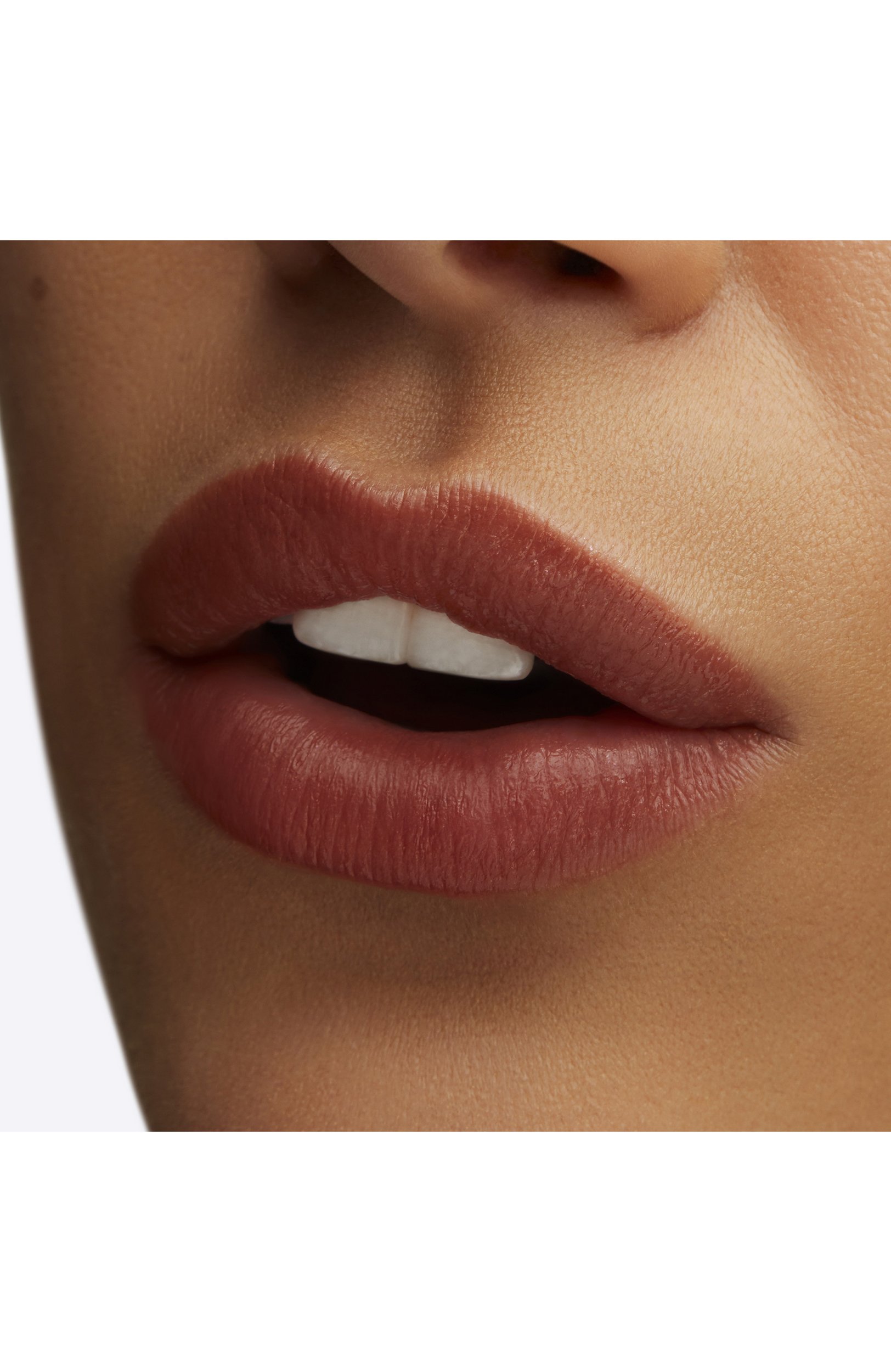 Губная помада lustreglass sheer-shine lipstick, оттенок posh pit (3,5g) MAC, арт. SB48-22, фото 4