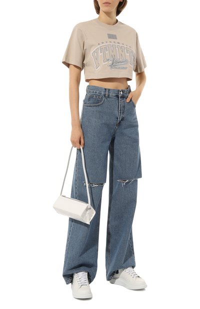 Кожаные кеды oversized ALEXANDER MCQUEEN белого цвета по цене 74850 руб., арт. 553770/WHGP79086, фото 2 Кожаные кеды oversized ALEXANDER MCQUEEN, арт. 553770/WHGP79086, фото 2