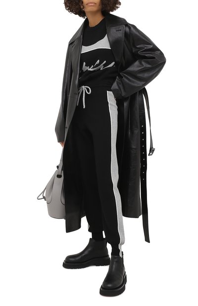 Хлопковые джоггеры SEE BY CHLOÉ черного цвета по цене 28200 руб., арт. CHS20AMT01540, фото 2 Хлопковые джоггеры SEE BY CHLOÉ, арт. CHS20AMT01540, фото 2
