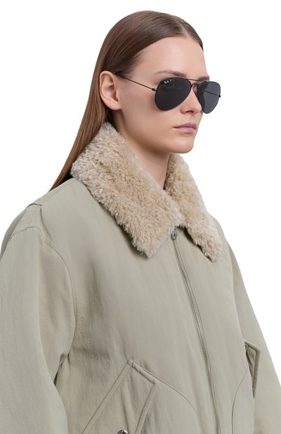 Солнцезащитные очки RAY-BAN черного цвета по цене 29950 руб., арт. 3025-002/48, фото 3 Солнцезащитные очки RAY-BAN, арт. 3025-002/48, фото 3